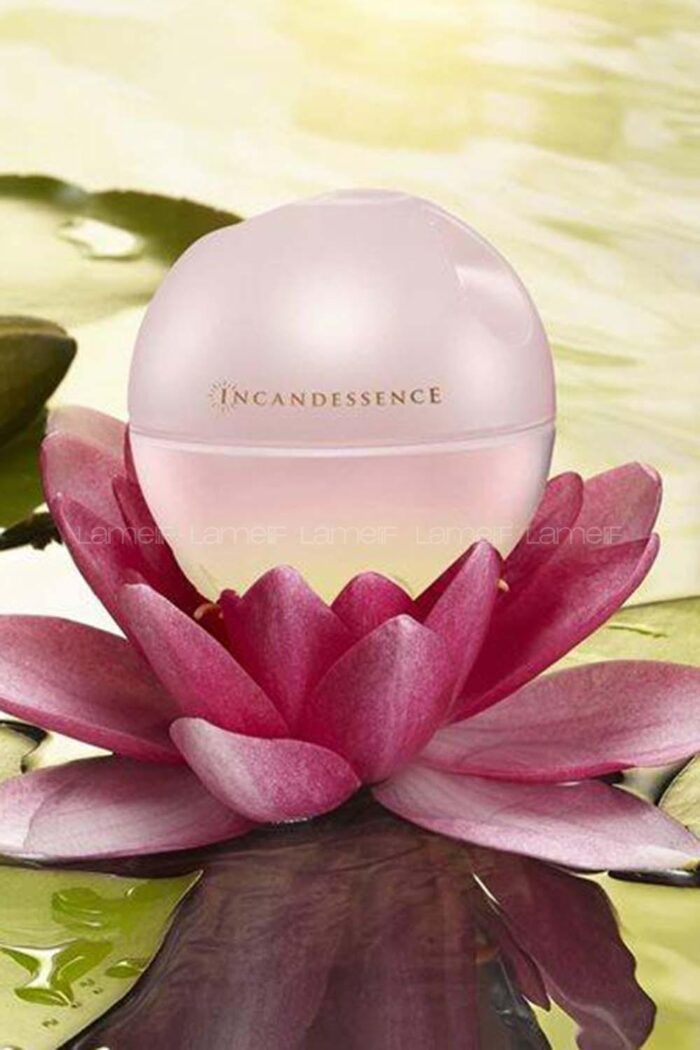 Avon Incandessence Lotus Kadın Parfüm EDP 50ml - Görsel 4